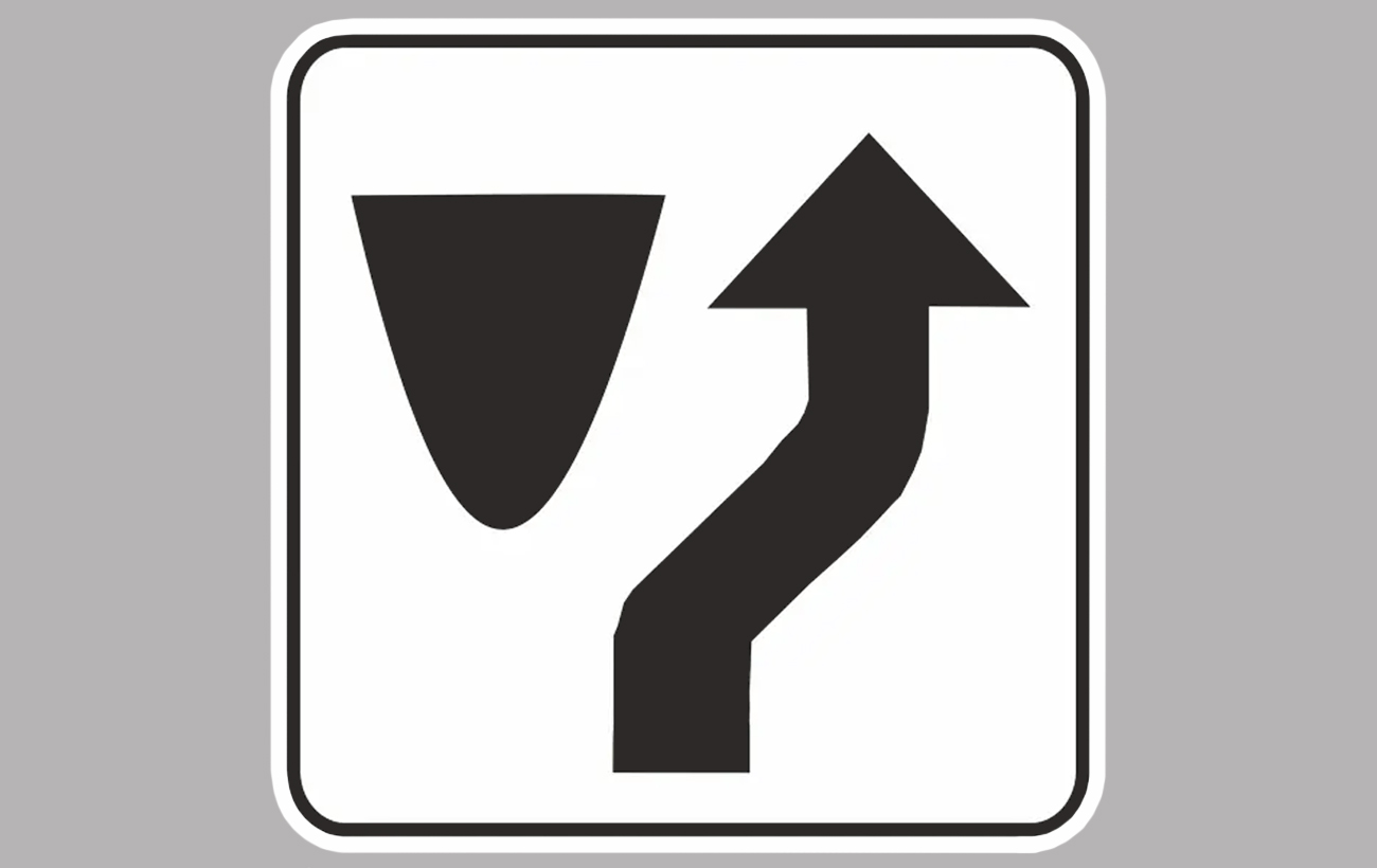 В Україні почали встановлювати незвичний дорожній знак: що він означає